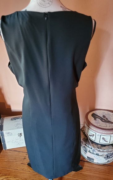 #473 Caree Noir black dress - Picture 3 of 4